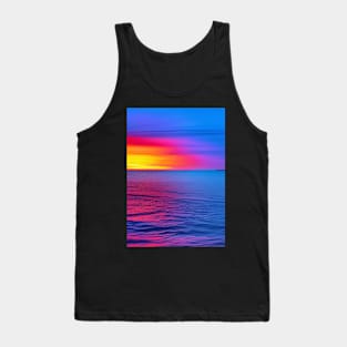 PRETTY COLORFUL OCEAN SUNSET Tank Top